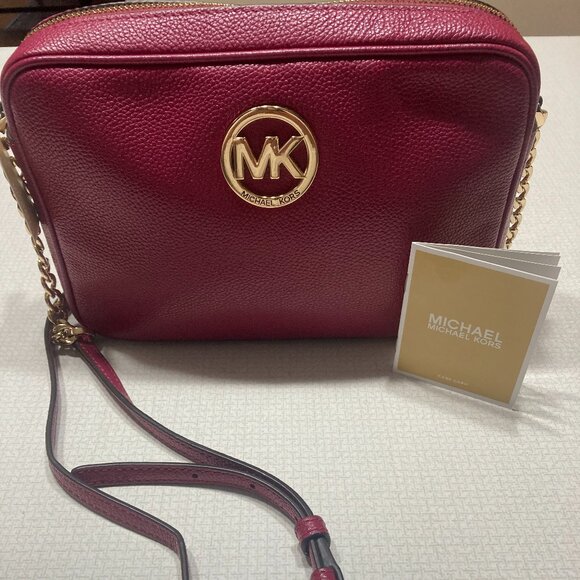 NWT Michael Kors Large Leather Crossbody in Berry color - Picture 1 of 11
